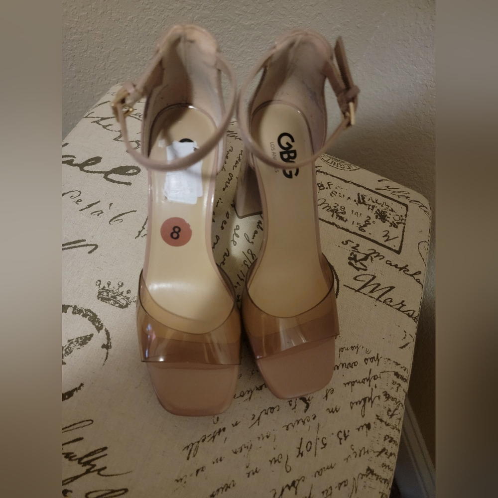 GBG Los Angeles Nude Block Heel Sandals - Picture 2 of 4